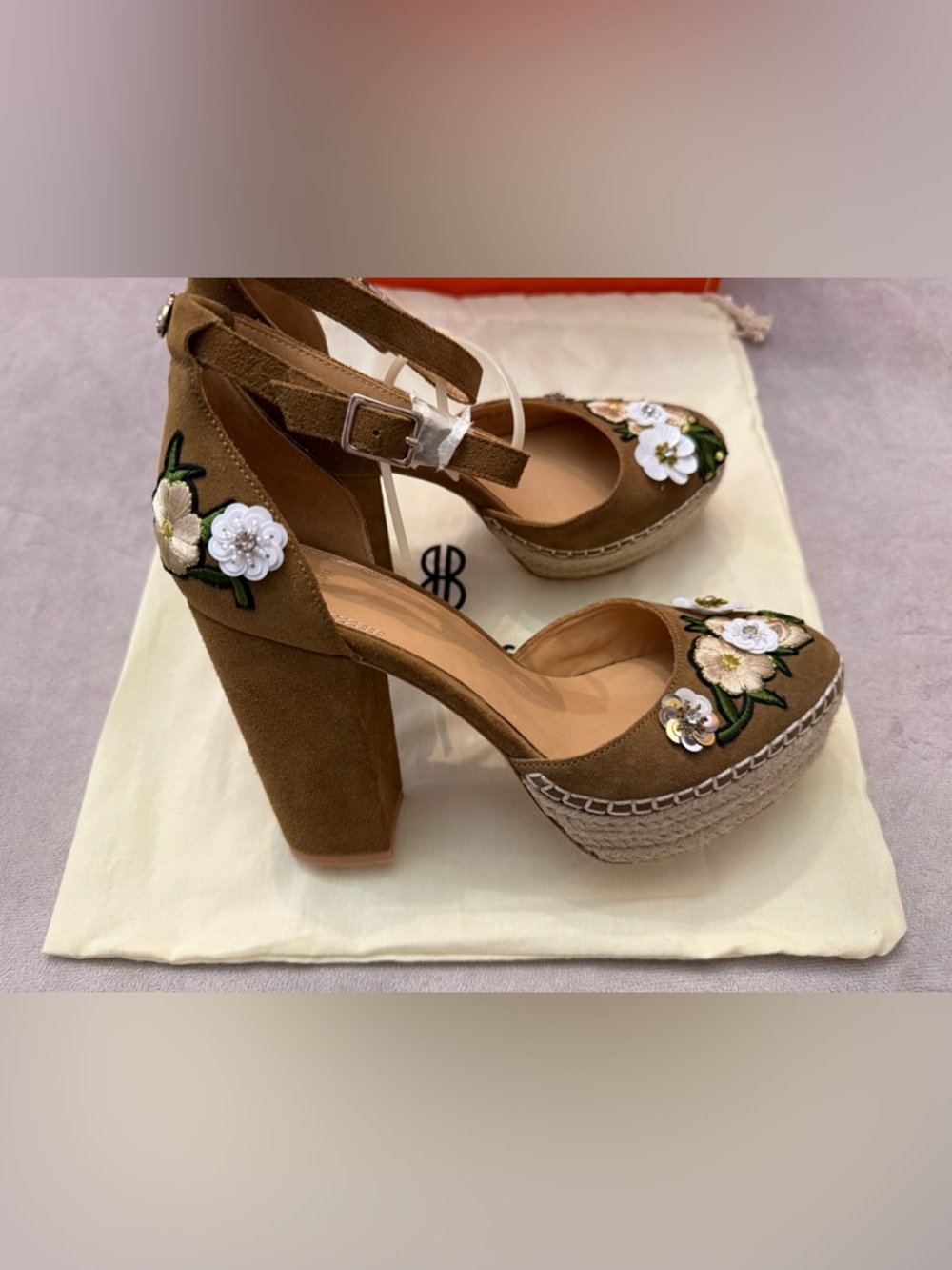 Bill Blass Floral Embroidered Platform Heels Women 8.5 Brown Suede Ankle Strap - Picture 7 of 11